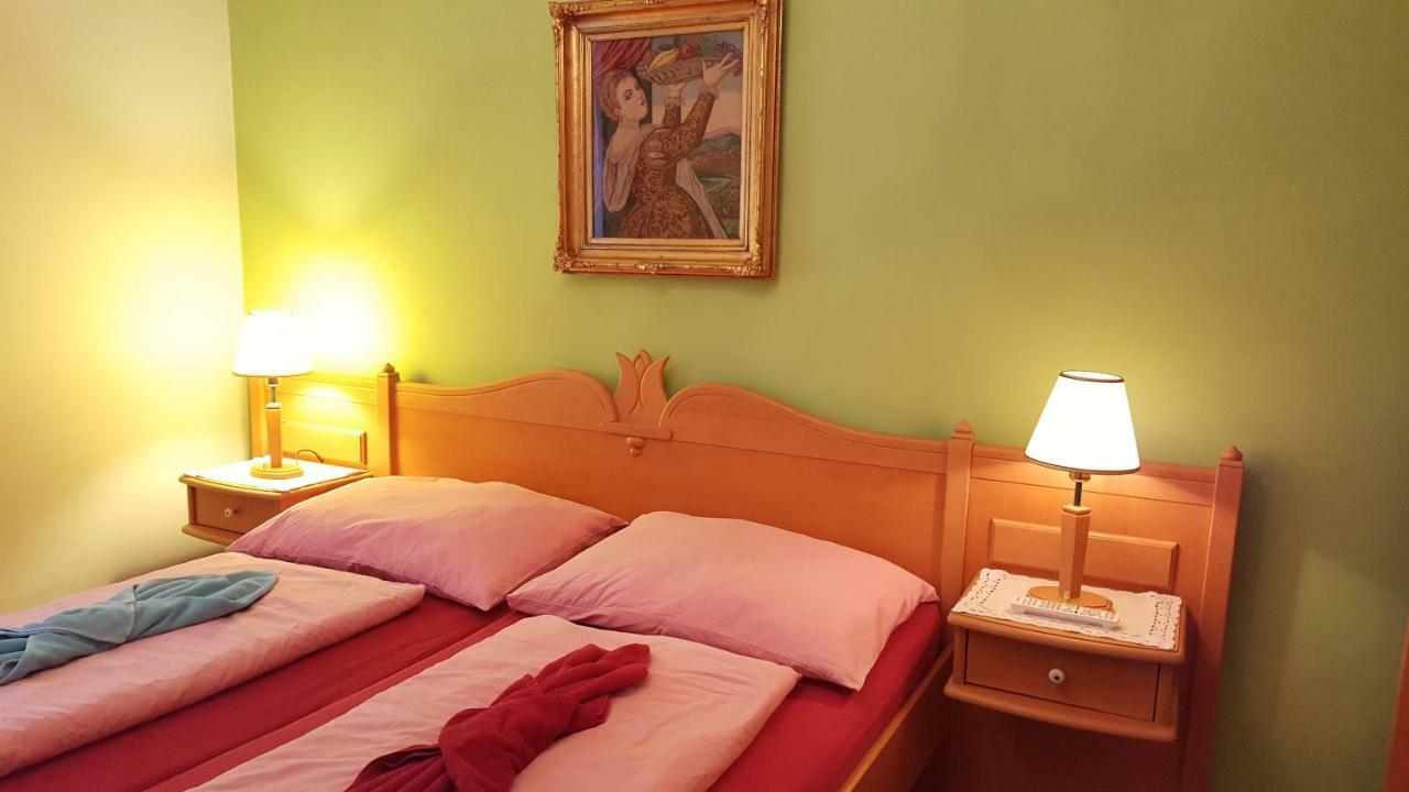 Hotel Alte Post Krems Exterior foto